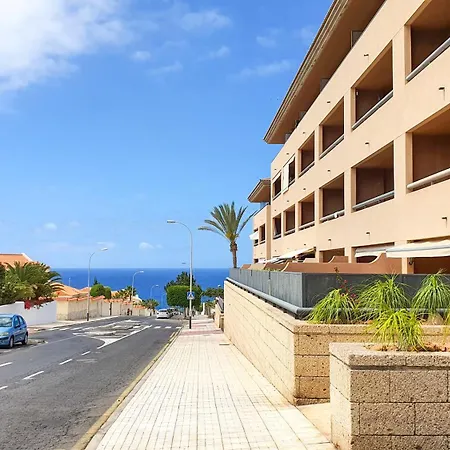 Sea&sun Paradise, Heated Pool, 2br, Parking