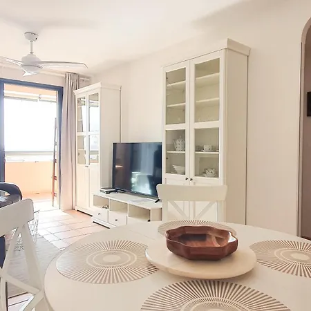 Sea&sun Paradise, Heated Pool, 2br, Parking Apartament Playa Paraiso (Tenerife)