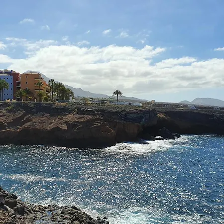 Sea&sun Paradise, Heated Pool, 2br, Parking Apartament *