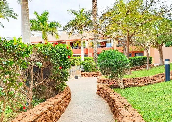 Apartman Sea&sun Paradise, Heated Pool, 2br, Parking