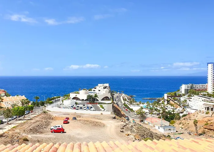 Sea&sun Paradise, Heated Pool, 2br, Parking *