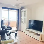 Lejlighed Sea&sun Paradise, Heated Pool, 2br, Parking