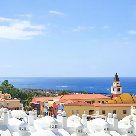 Sea&sun Paradise, Heated Pool, 2br, Parking