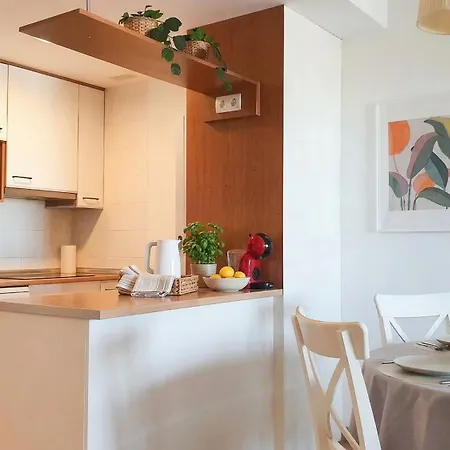 Apartamento Sea&sun Paradise, Heated Pool, 2br, Parking