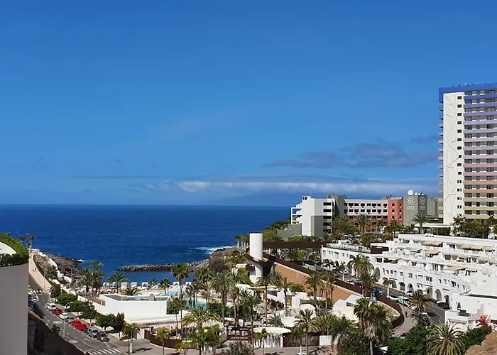 Apartament Sea&sun Paradise, Heated Pool, 2br, Parking