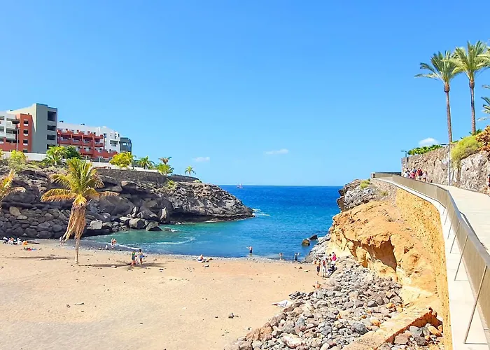 Sea&sun Paradise, Heated Pool, 2br, Parking * بلايا بارايسو