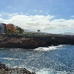Sea&sun Paradise, Heated Pool, 2br, Parking Διαμέρισμα *