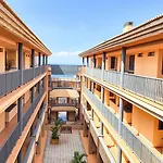 Διαμέρισμα Sea&sun Paradise, Heated Pool, 2br, Parking *