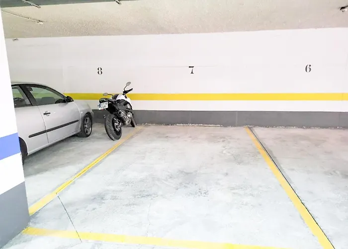 Sea&sun Paradise, Heated Pool, 2br, Parking Apartment *