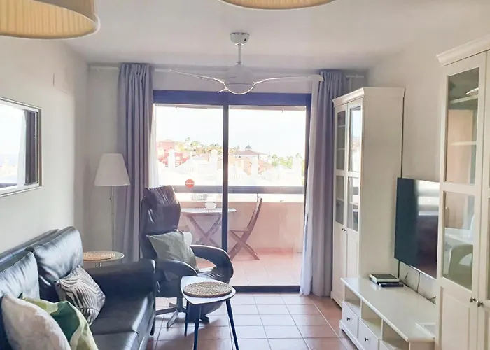 Sea&sun Paradise, Heated Pool, 2br, Parking * Playa Paraiso (Tenerife)